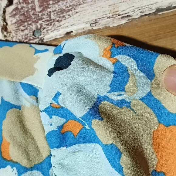 Joie peasant floral boho smocking self tie elastic wrists medium - Picture 13 of 16